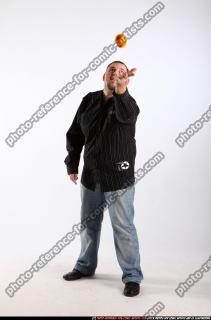 daniel-throwing-ball3