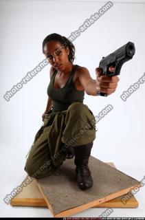 jenna-kneeling-katana-pistol