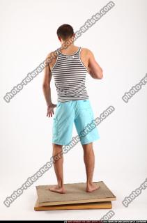 2010 12 FRANKIE PUNCH POSE 04