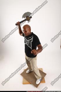 2010 12 GAEL CASAUS SMASHING AXE2 01 A