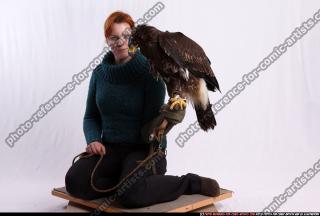 2010 12 KASANDRA FALCONER GOLDEN EAGLE POSES 01 B.JPG