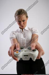 2011 01 BETHANY ROBERTS PLAYING XBOX 19