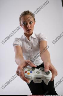 2011 01 BETHANY ROBERTS PLAYING XBOX 17