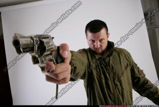 Janisone revolver cuffs
