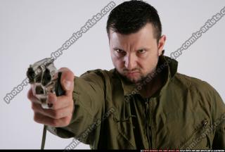 Janisone revolver cuffs