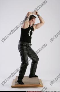 2011 02 SERDYUK STANDING FIGHTING KATANA 06 B