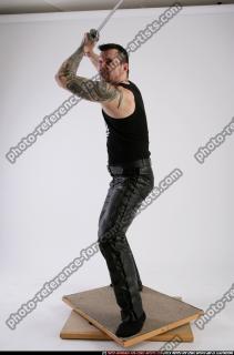 Serdyuk-fighting-katana