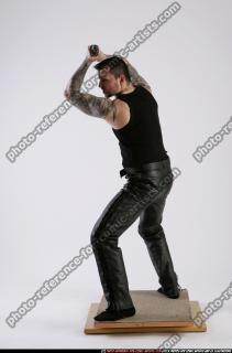 Serdyuk-fighting-katana
