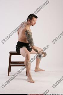 2011 02 FIGHTER2 DUMBBELL DOWN 07