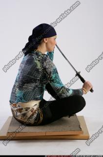 FIANNA_FIANNA PIRATE-SITTING-POSE2
