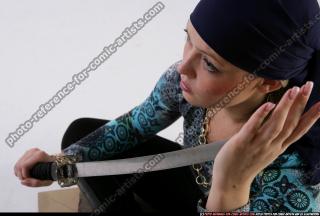 Fianna_pirate-woman-sitting-pose2