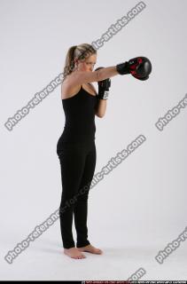 2011 02 BETHANY ROBERTS BOXING DIRECT PUNCH 07