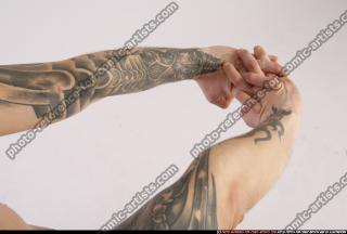 DAREON HAND MALE POSES1