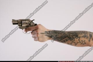 2011 02 DAREON HAND MALE POSES1 12