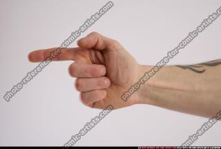 DAREON HAND MALE POSES1