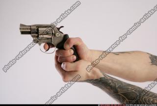 2011 02 DAREON HAND MALE POSES1 15