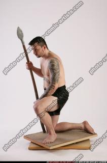 2011 02 FIGHTER2 KNEELING SPEAR 03 B