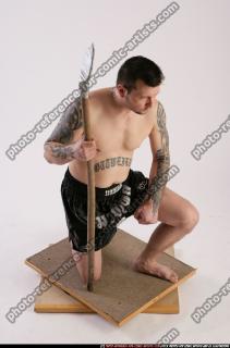 Dareon-kneeling-spear