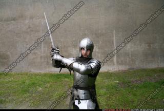 Teon middleage-knight2-sword-poses