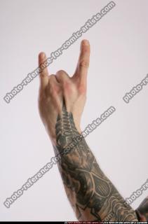 DAREON HAND MALE POSES2