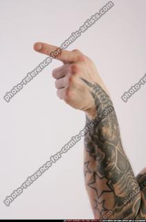 DAREON HAND MALE POSES2