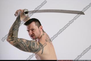 2011 03 DAREON DEFEND POSE KATANA 08