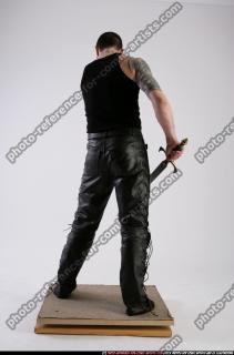 DAREON-POINTING-FINGER-SWORD