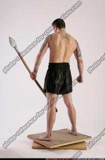 2011 03 DAREON HOLDING SPEAR 03 B
