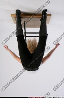 2011 03 BETHANY ROBERTS FALLING DOWN 02