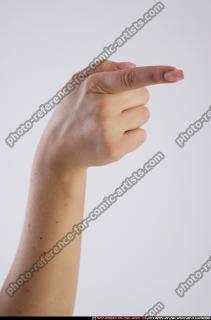 2011 04 HAND FEMALE POSES2 01