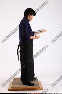 liam-waiter-dishes