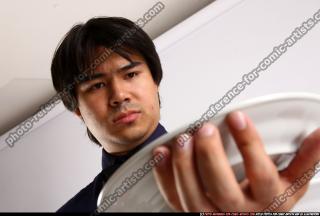 liam-waiter-dishes