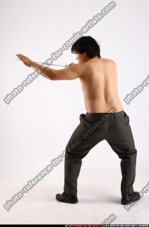 liam-defend-pose-katana