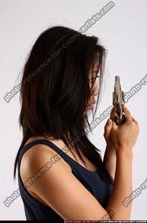 2011 05 NAOMI FE DESPERATE REVOLVER 06