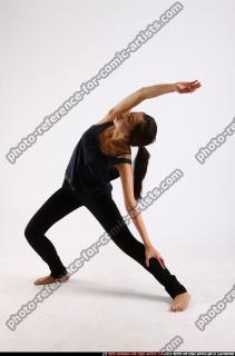 naomi-yoga-pose2