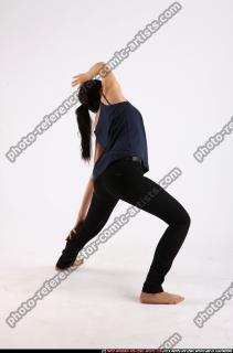 naomi-yoga-pose2