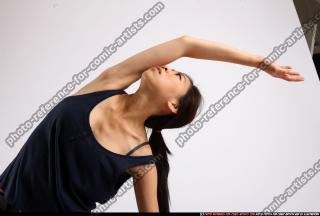 naomi-yoga-pose2