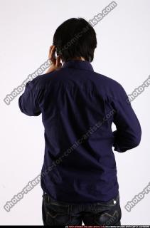 2011 08 LIAM CALLING HOLDING REVOLVER 04