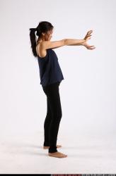 naomi-throwing-fireball