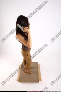 2011 09 NAOMI DUAL PISTOLS POSE1 06 A