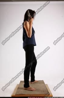 naomi-revolver-pose