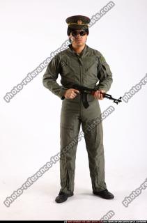 2011 10 LIAM SOLDIER GUARDING AK 00
