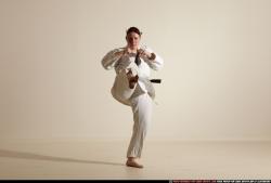 michelle-smax-air-front-kick