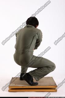 2011 11 LIAM SOLDIER KNEELING PISTOL 04