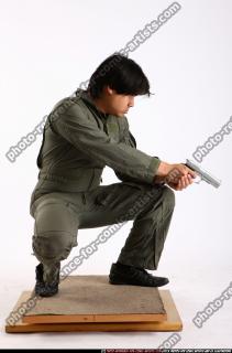 2011 11 LIAM SOLDIER KNEELING PISTOL 06