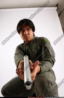 2011 11 LIAM SOLDIER KNEELING PISTOL 16