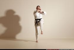 michelle-smax-air-front-double-kick