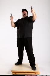 SLAVOJ_SLAVOJ MOBSTER-DUAL-GUNS-POSE2
