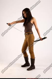 Naomi-unsheathing-sword-swing