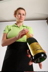 nadiya-waitress-pose